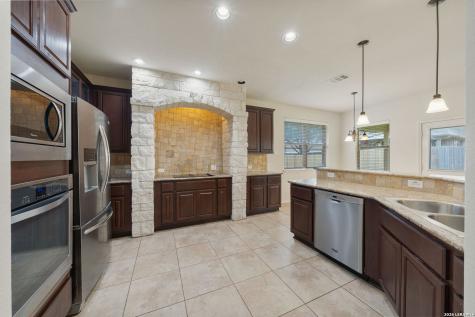 2118 Pecan New Braunfels TX 78130