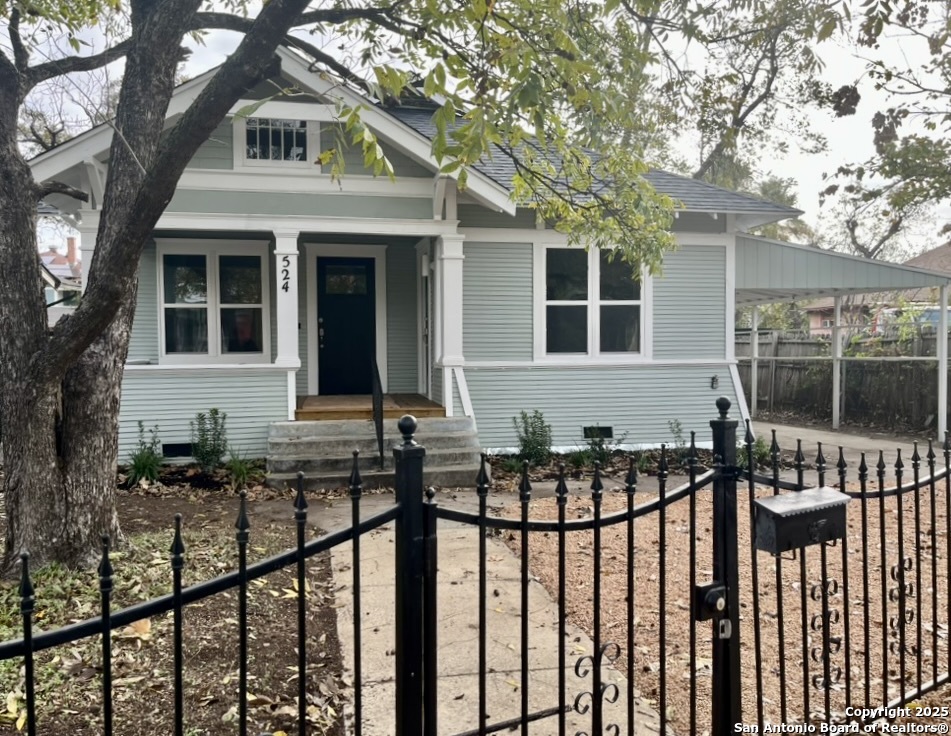 524 Hunstock San Antonio TX 78210