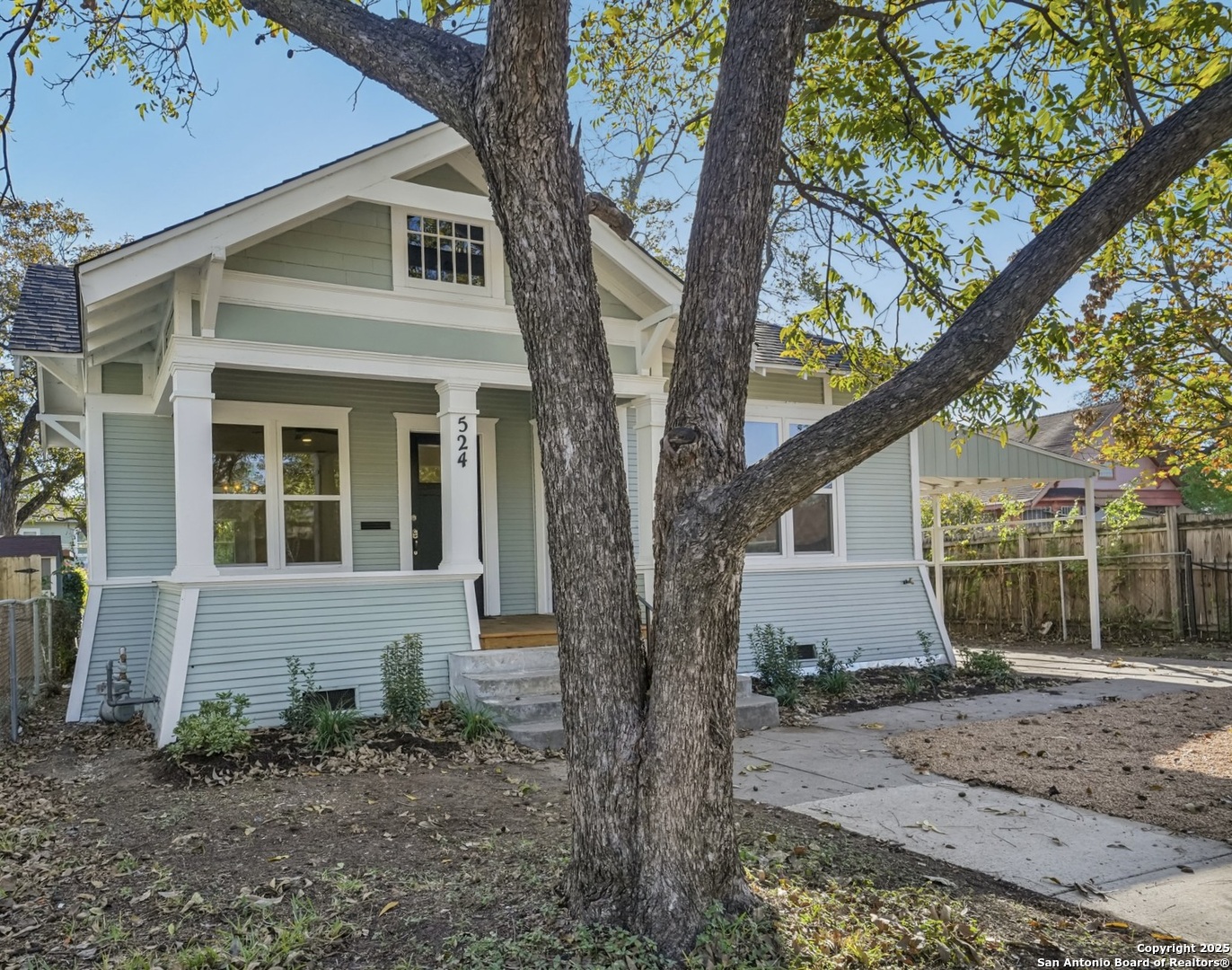 524 Hunstock San Antonio TX 78210