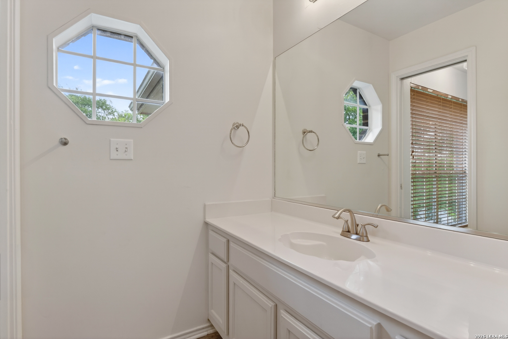 946 Riverstone Drive San Antonio TX 78258