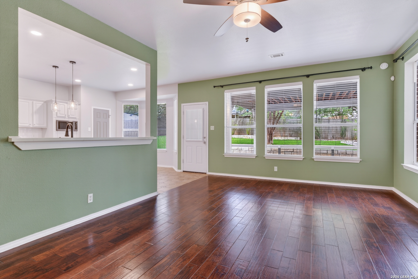 946 Riverstone Drive San Antonio TX 78258