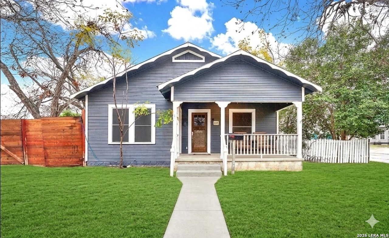 197 N Sycamore New Braunfels TX 78130