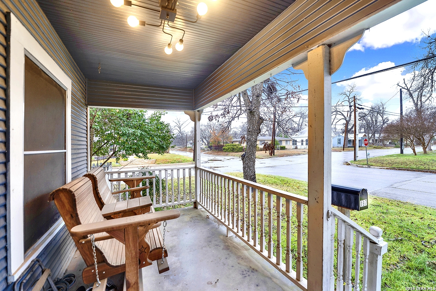 197 N Sycamore New Braunfels TX 78130