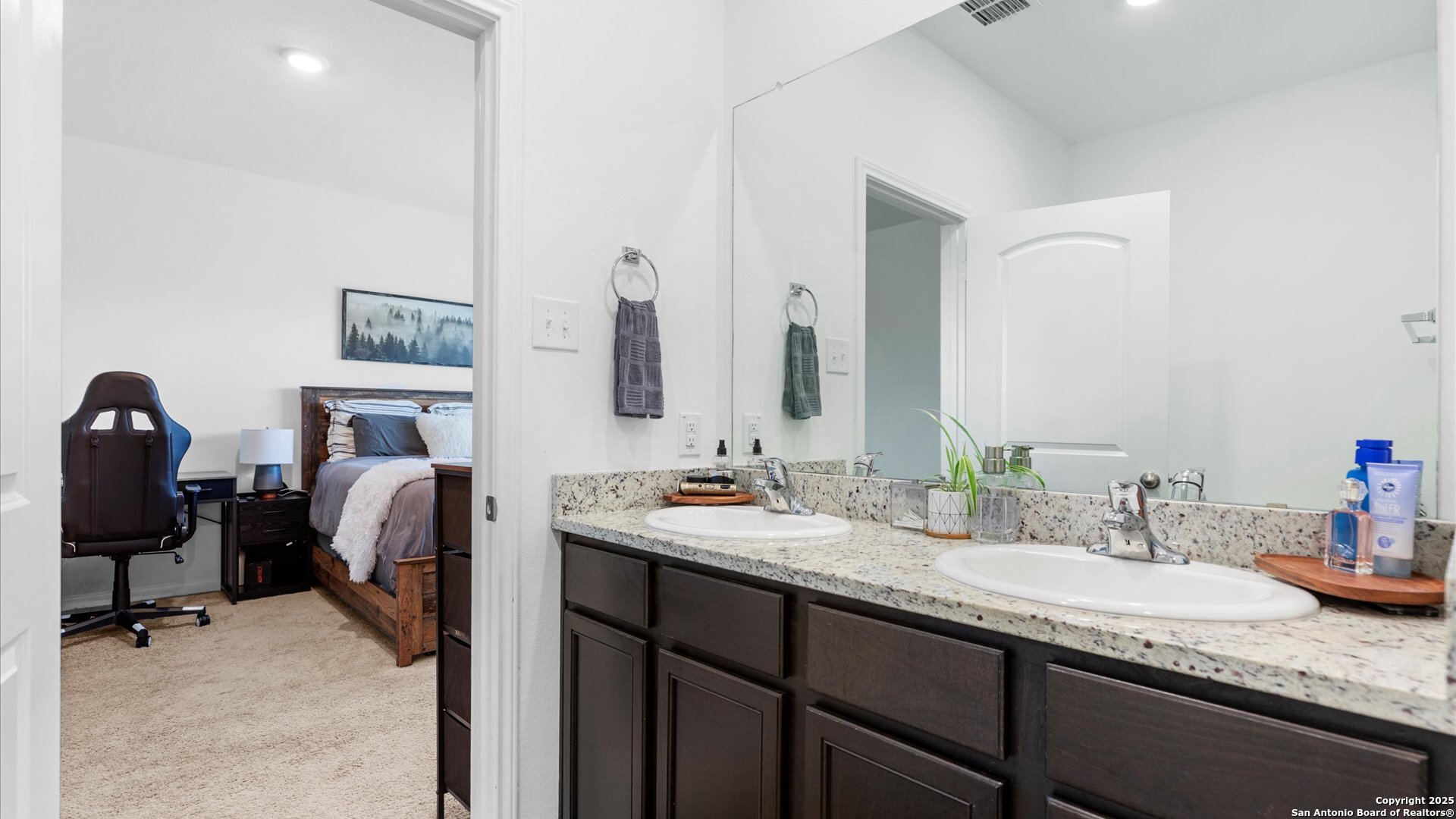 3923 Trail De Paris New Braunfels TX 78132