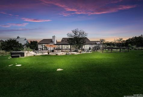 821 Oak Bluff Trail New Braunfels TX 78132