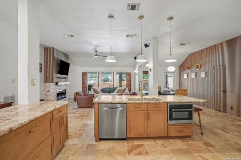 445 Fawn Pass Schertz TX 78154