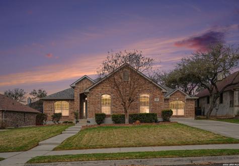 445 Fawn Pass Schertz TX 78154