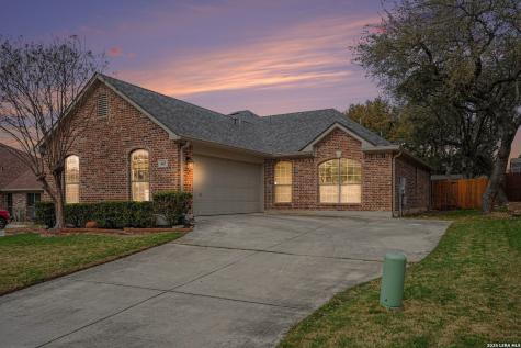 445 Fawn Pass Schertz TX 78154