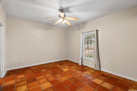 5466 Fm 3335 Stockdale TX 78160