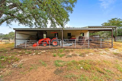 5466 Fm 3335 Stockdale TX 78160