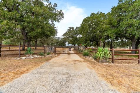 5466 Fm 3335 Stockdale TX 78160