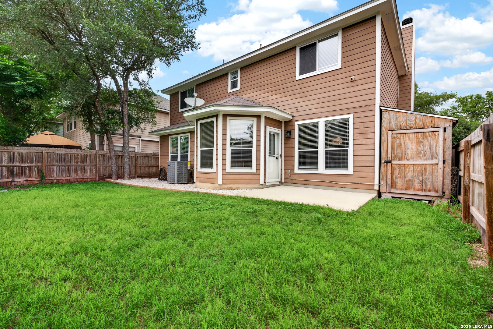2110 Redwoods Crest San Antonio TX 78232