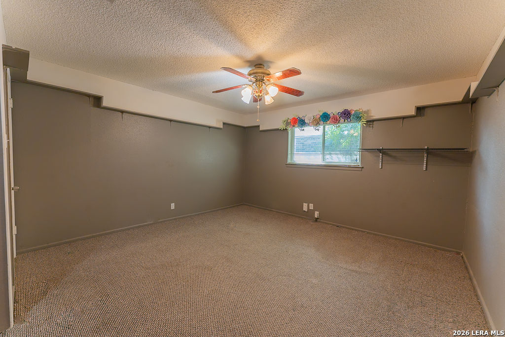 13115 Larkyorke San Antonio TX 78233