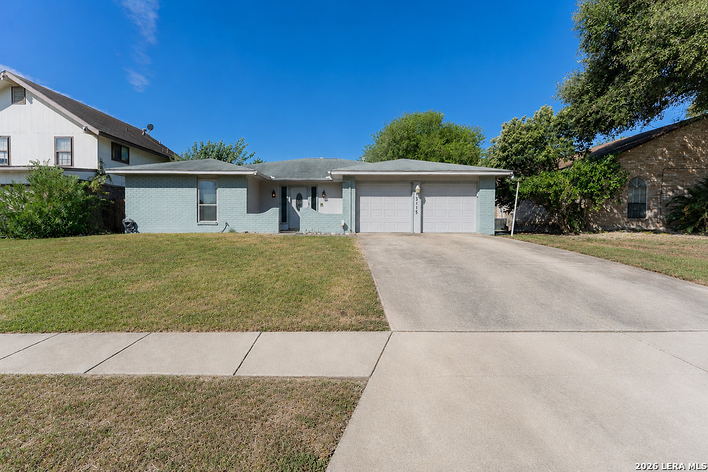 13115 Larkyorke San Antonio TX 78233