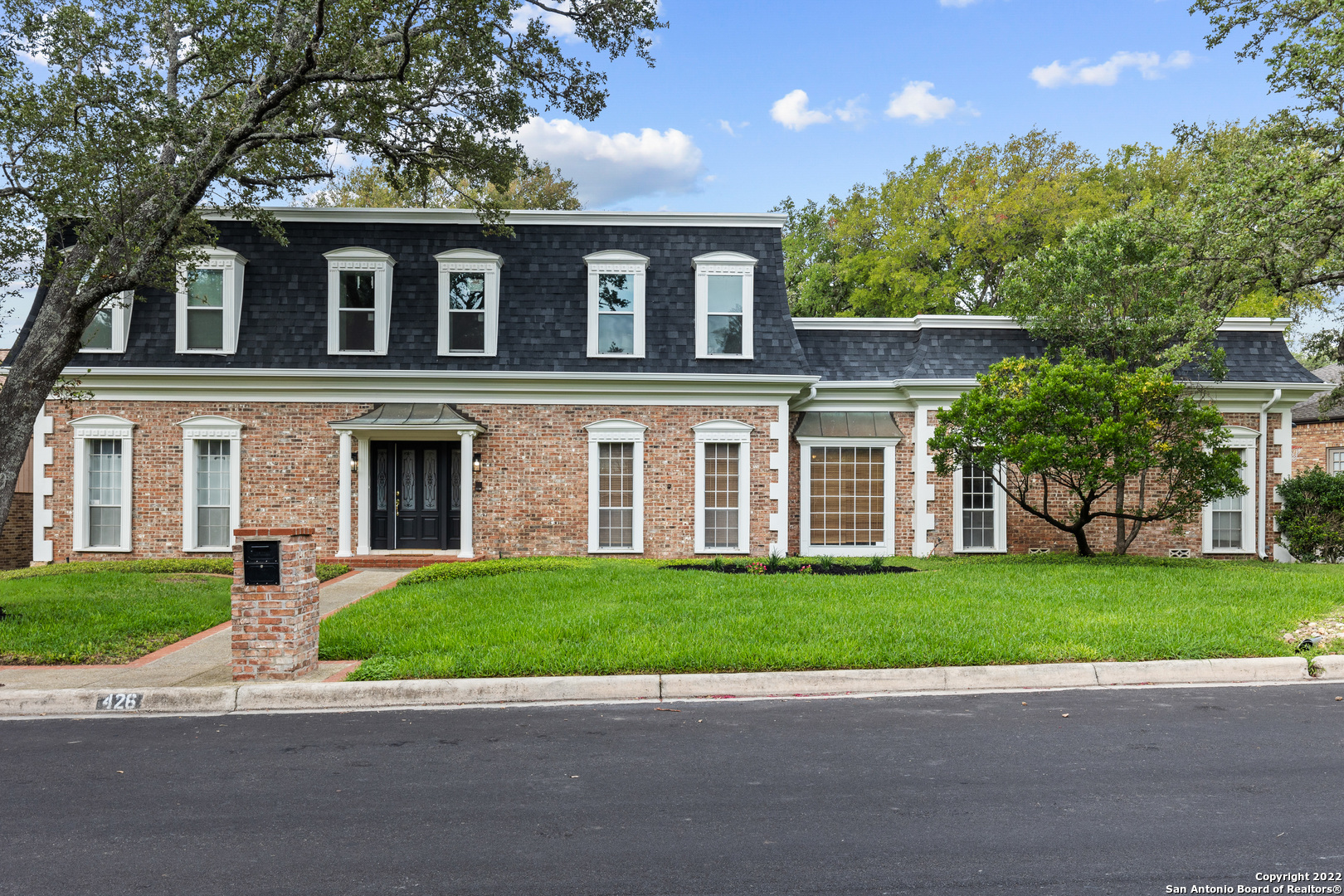 426 Woodway Forest Drive San Antonio TX 78216