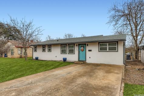 315 N Mimosa Kerrville TX 78028