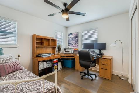 315 N Mimosa Kerrville TX 78028