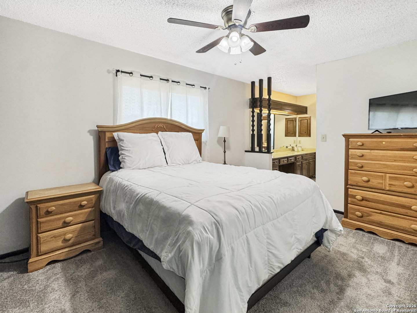 13615 Scarsdale San Antonio TX 78217