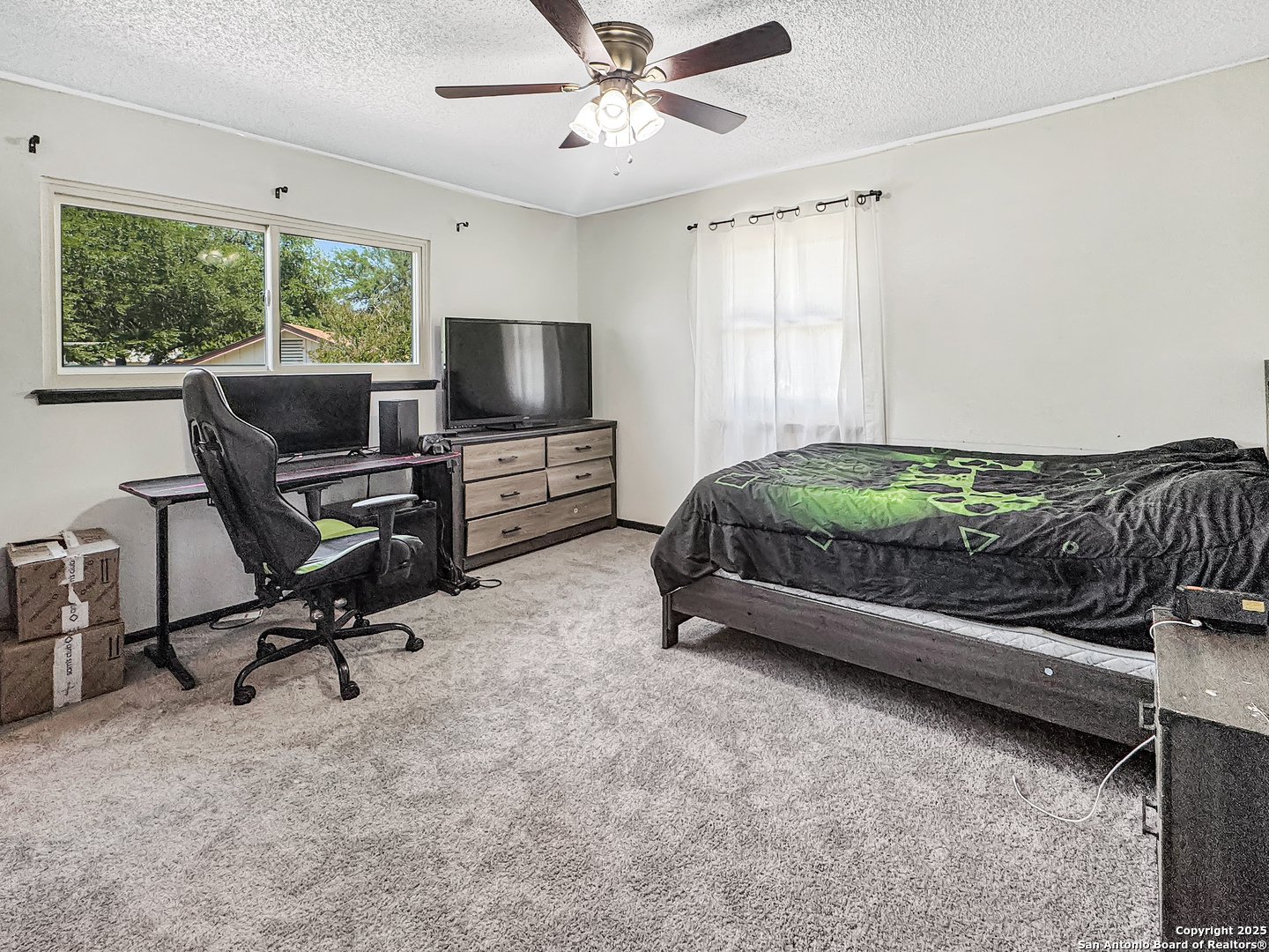 13615 Scarsdale San Antonio TX 78217