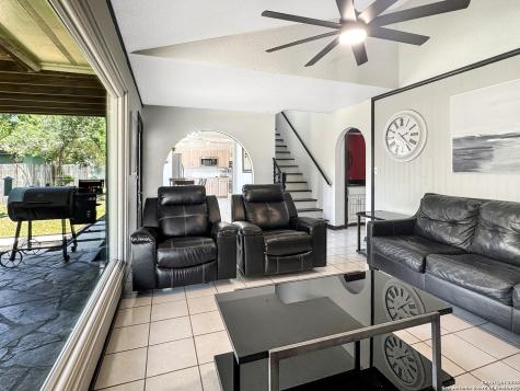 13615 Scarsdale San Antonio TX 78217