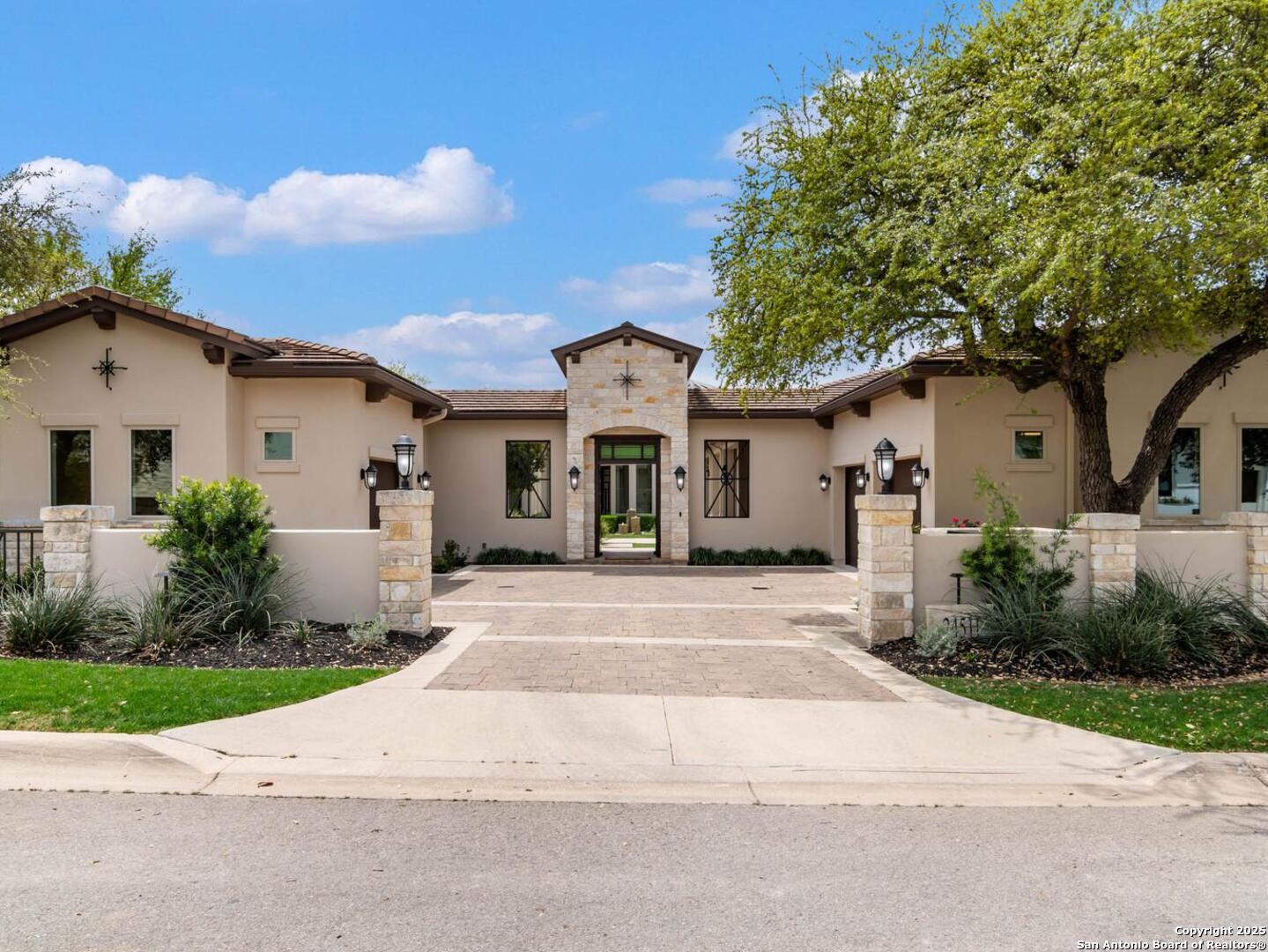 24511 Cliff Line San Antonio TX 78257