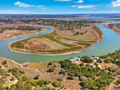 2144 Senora Ridge Canyon Lake TX 78133