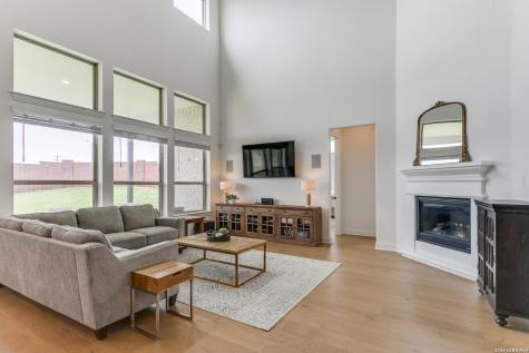 102 Huntwick Drive Boerne TX 78006