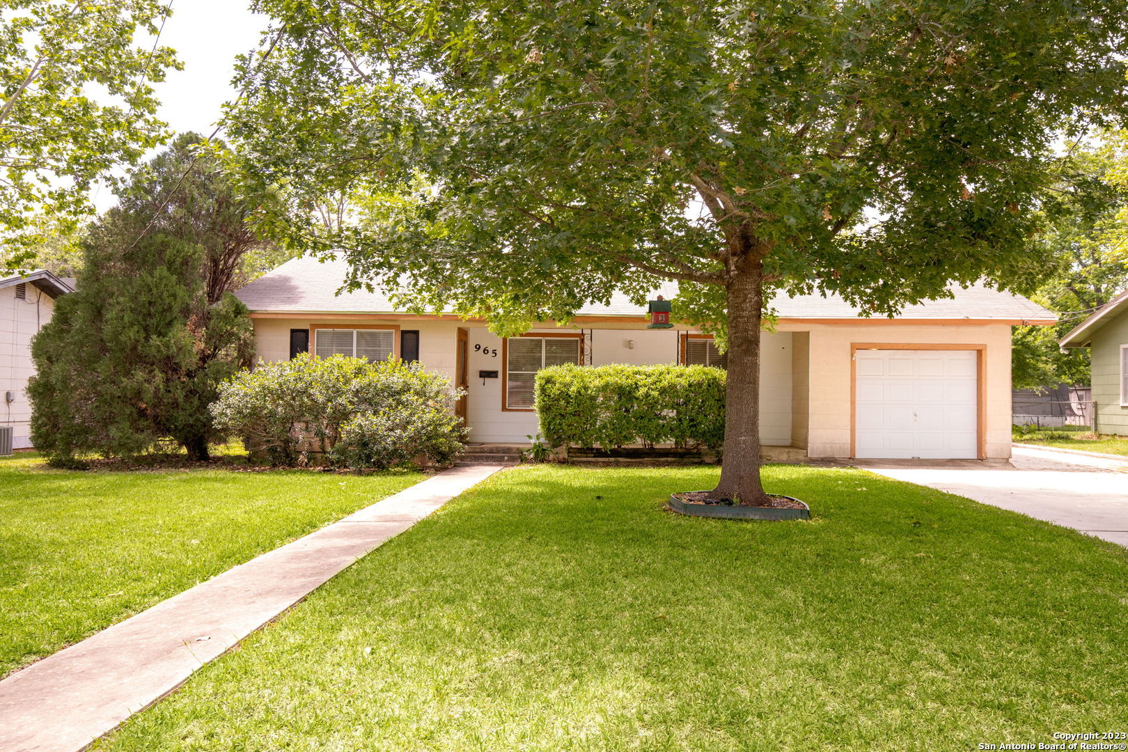 965 Kunkel Street Seguin TX 78155