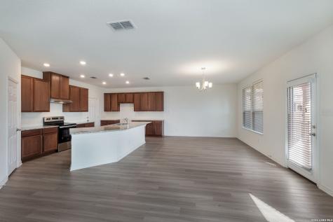 22370 Escalante Run San Antonio TX 78261