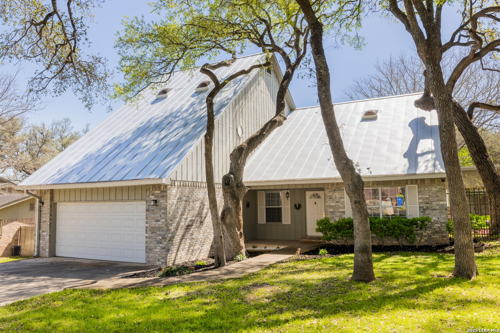 106 E Tanglewood New Braunfels TX 78130