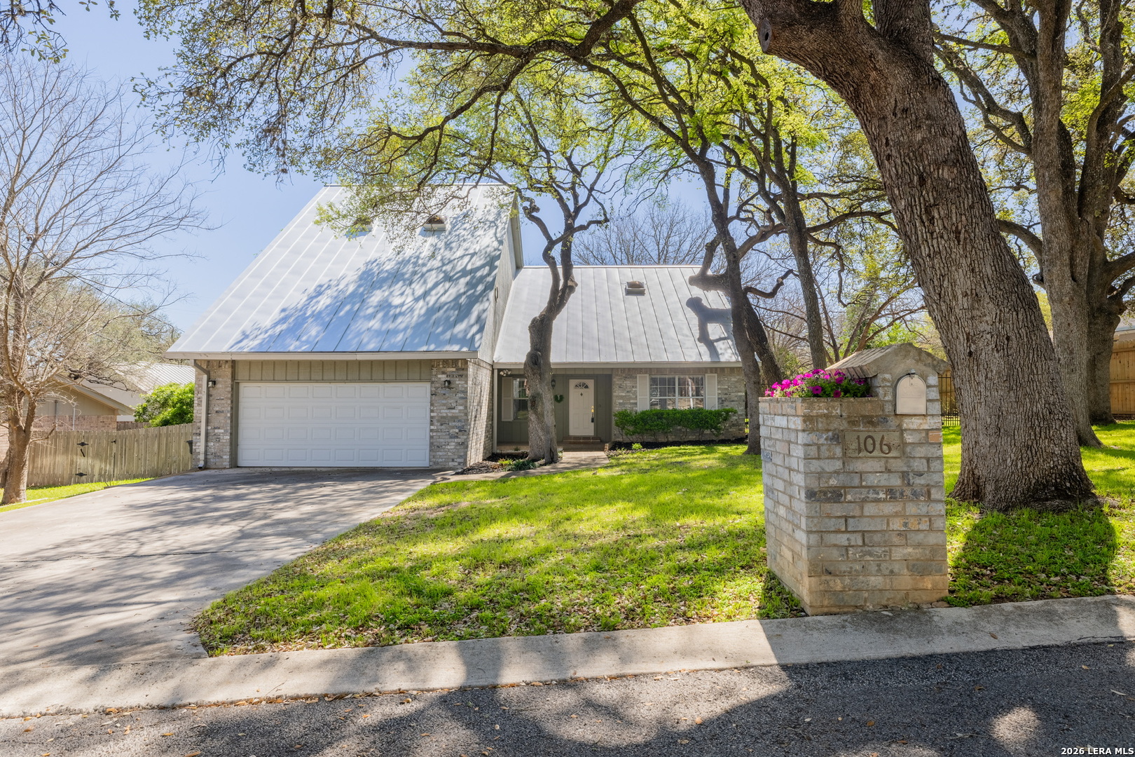 106 E Tanglewood New Braunfels TX 78130
