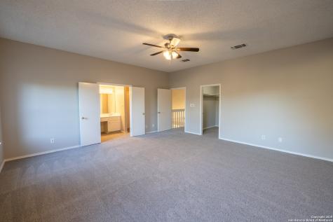 106 E Tanglewood New Braunfels TX 78130