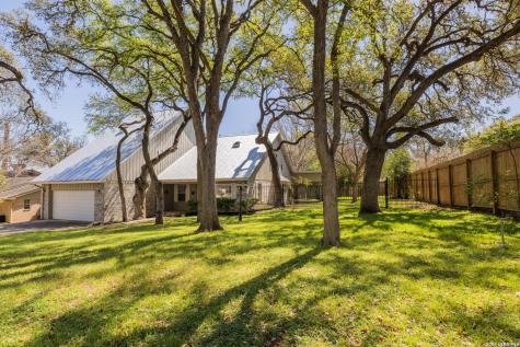 106 E Tanglewood New Braunfels TX 78130