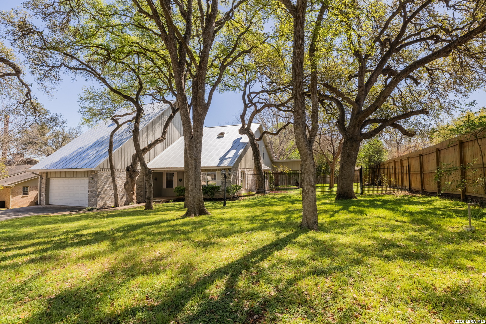 106 E Tanglewood New Braunfels TX 78130