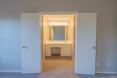 106 E Tanglewood New Braunfels TX 78130