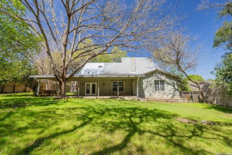106 E Tanglewood New Braunfels TX 78130