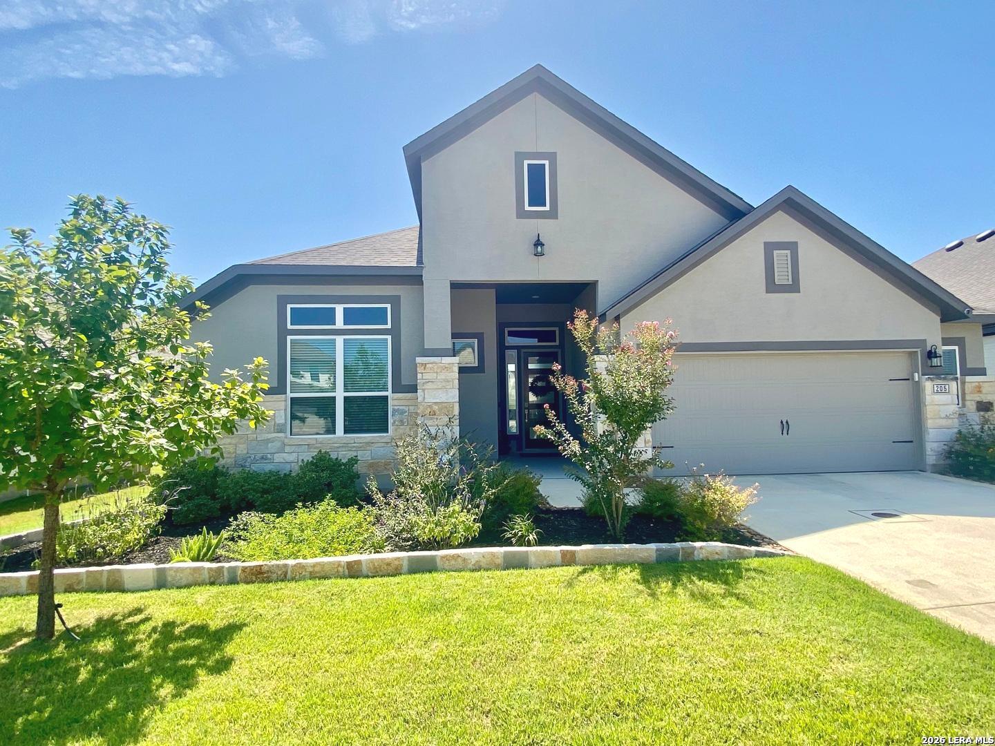 205 Vamanos Boerne TX 78006