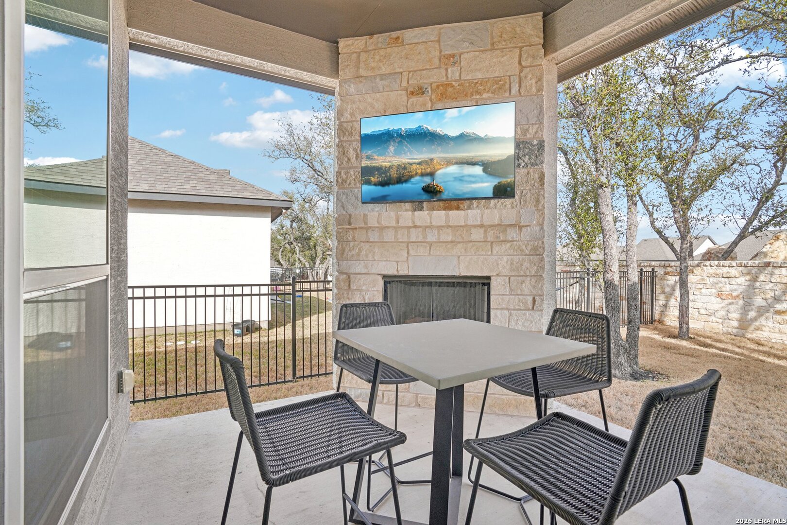 205 Vamanos Boerne TX 78006