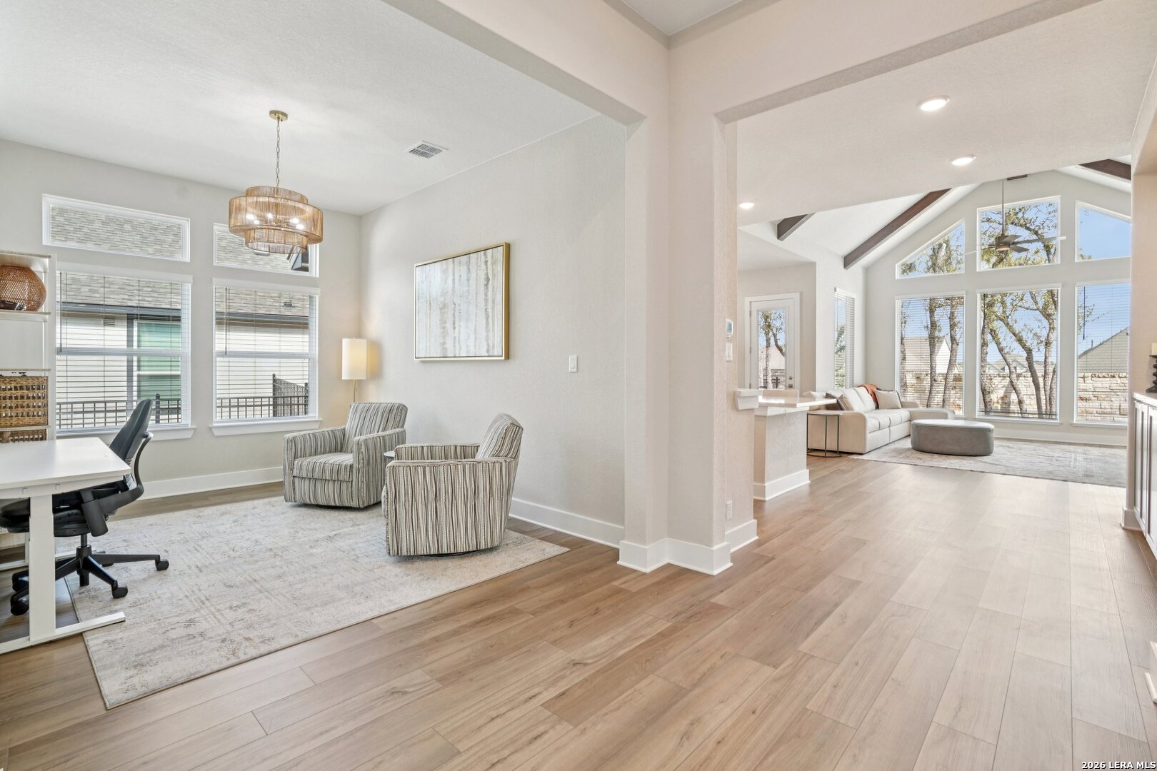 205 Vamanos Boerne TX 78006