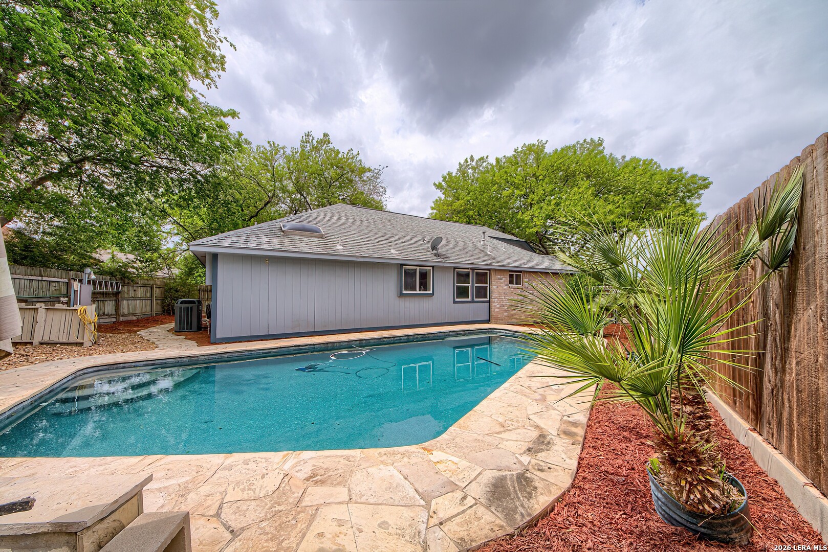7704 Rohrdanz Live Oak TX 78233
