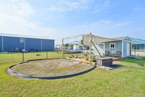 2570 W Monroe Port O'connor TX 77982