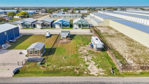 2570 W Monroe Port O'connor TX 77982
