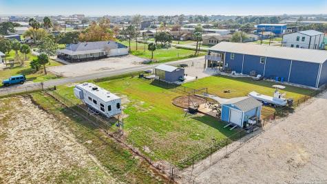 2570 W Monroe Port O'connor TX 77982
