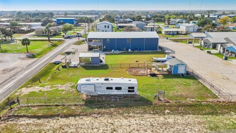2570 W Monroe Port O'connor TX 77982