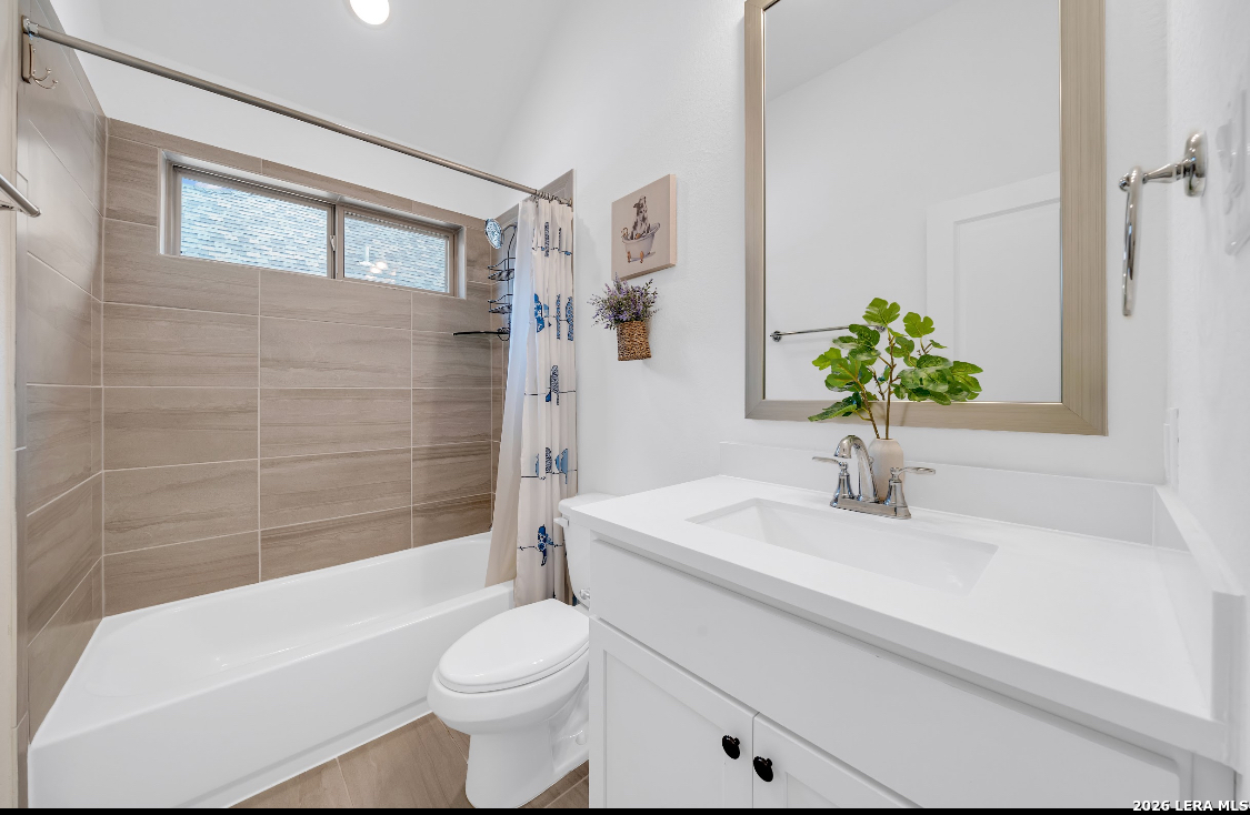 1057 Cadogan Squire San Antonio TX 78260