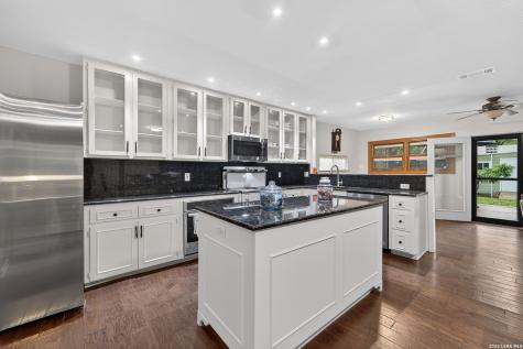 135 Corona Avenue Alamo Heights TX 78209