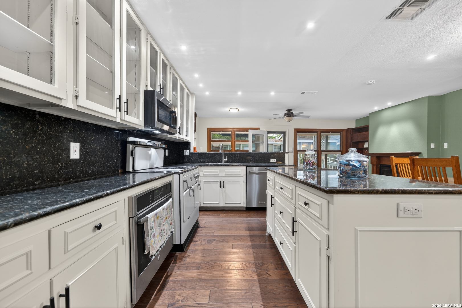 135 Corona Avenue Alamo Heights TX 78209