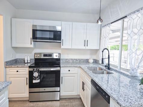 6606 Lake Glen San Antonio TX 78244