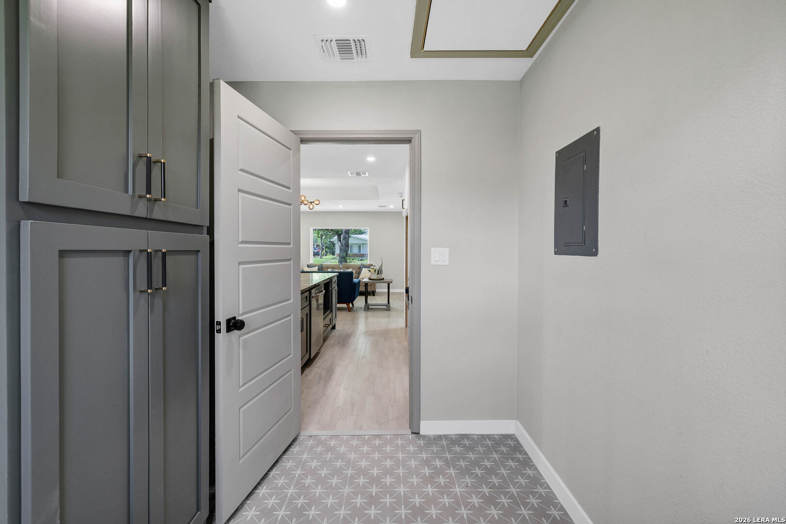 223 Laurelwood Drive San Antonio TX 78213