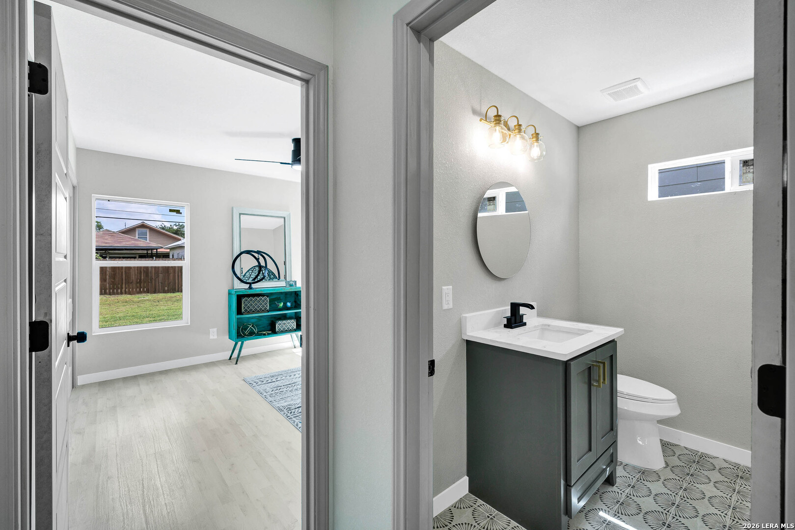 223 Laurelwood Drive San Antonio TX 78213